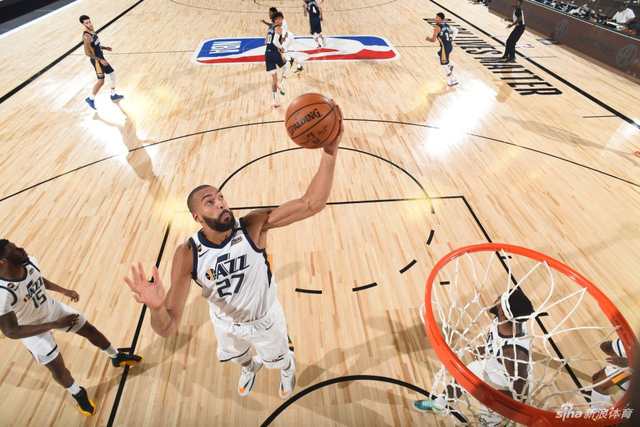 中依旧具有 中依旧具有